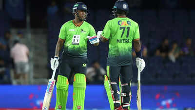 Hetmyer celebrates his fifty with Mayers as Orcas chase down another target