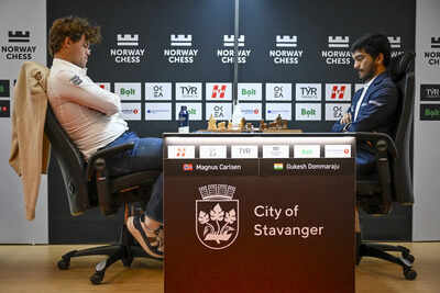 Magnus Carlsen and D. Gukesh face off during Norway Chess 2025