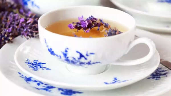 Fragrant lavender tea for better sleep